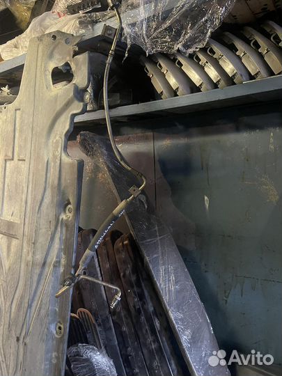 Шланг подвески a2204661381 мерседес w220 w215