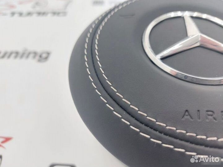 Подушка безопасности в руль AMG с белой строчкой