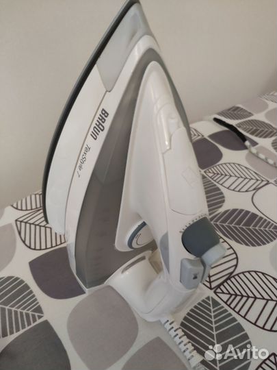 Утюг Braun TexStyle 7