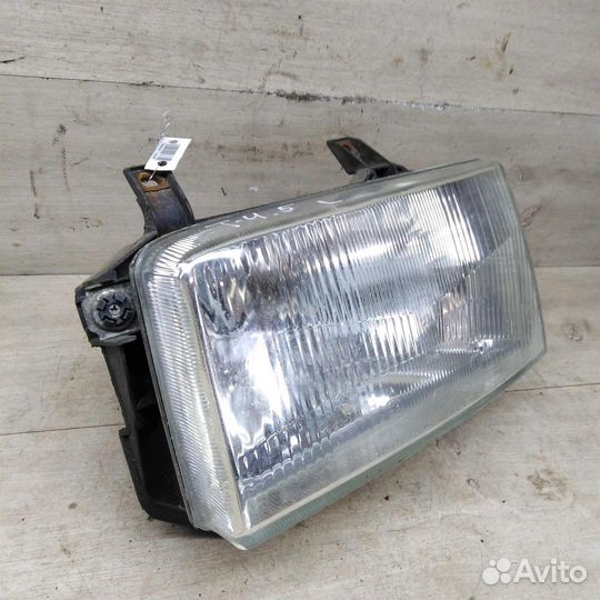 Фара передняя левая Volkswagen transporter t4