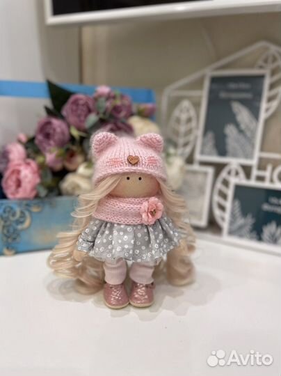 Кукла интерьерная