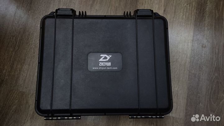 Стабилизатор Zhiyun Crane Plus