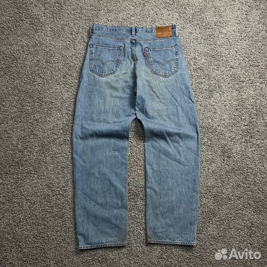 Джинсы Levi's Premium
