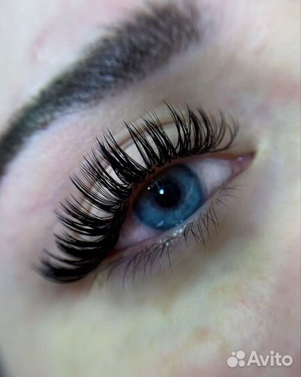 Наращивание ресниц
