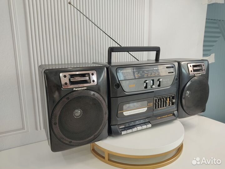 Однокассетный Магнитофон panasonic RX-CS720, видео