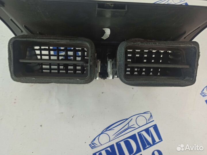 Дефлектор воздуховод печки Geely Emgrand X7 Эмгран