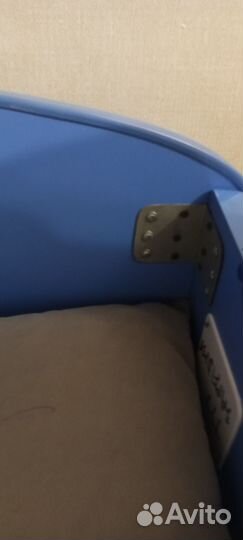 Кровать машинка синяя