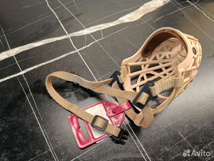 Намордник для собаки пластик