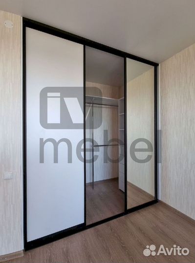 Встраиваемый шкаф