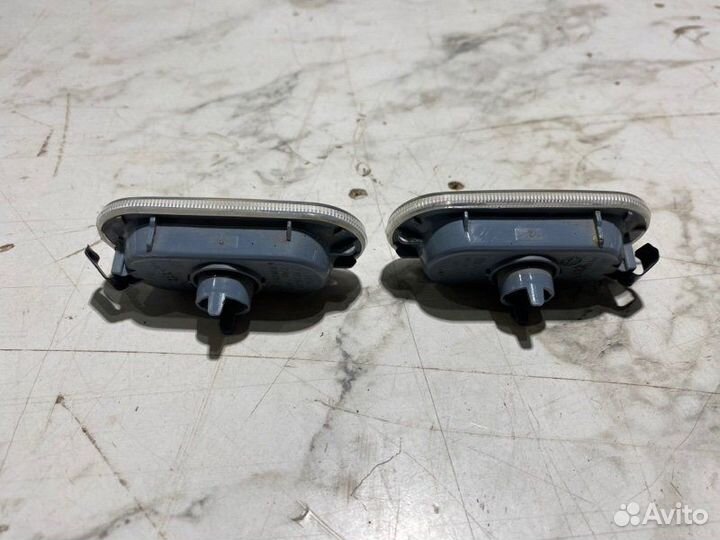 Повторитель поворота в крыло Volkswagen Polo MK5