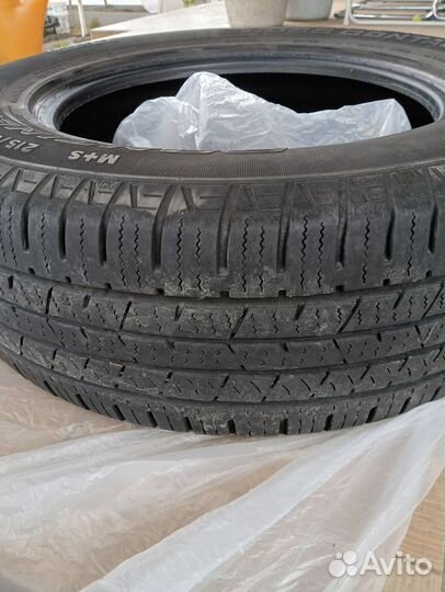 Continental ContiCrossContact LX 215/65 R16