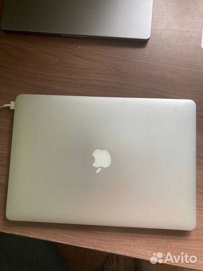 Macbook pro 15 retina 2015