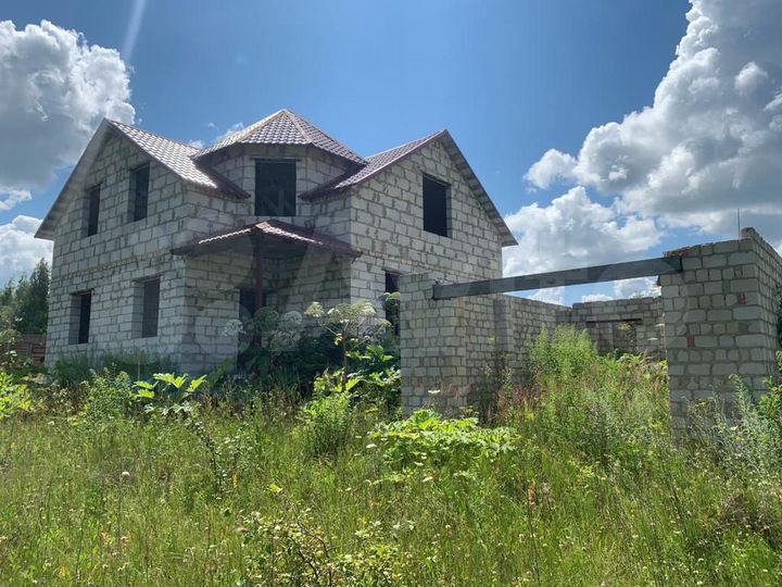 Дом 200 м² на участке 10 сот.