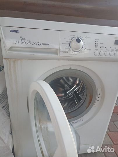Стиральная машина zanussi бу
