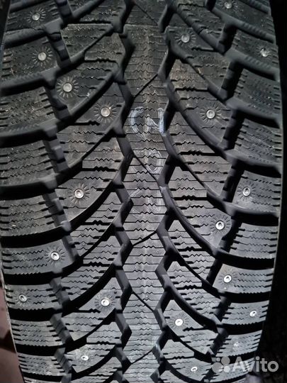 Pirelli Formula Ice 195/60 R15 88T