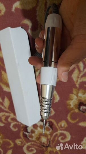 Аппарат для маникюра и педикюра