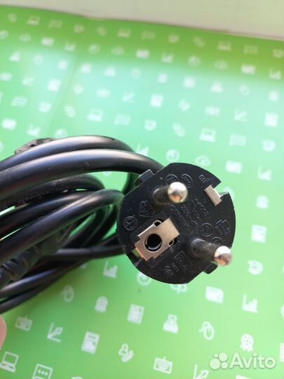 Кабель для компьютера