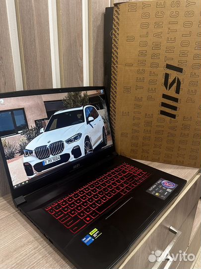Игровой ноутбук MSI katana 17,3