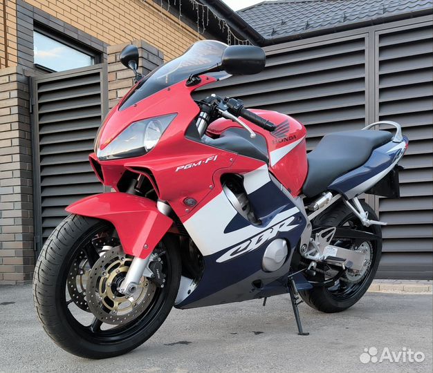 Honda cbr600f4i из Германии