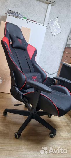 Профессиональное компьютерное кресло