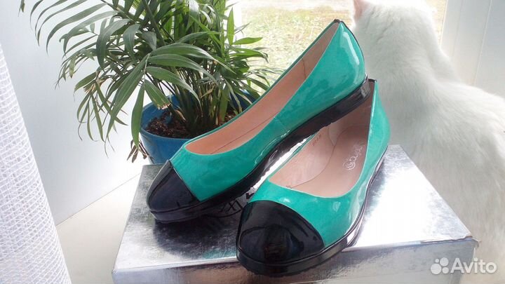 Балетки новые кожаные