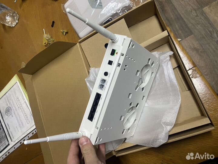 Интернет-терминал gpon Ericsson T073G