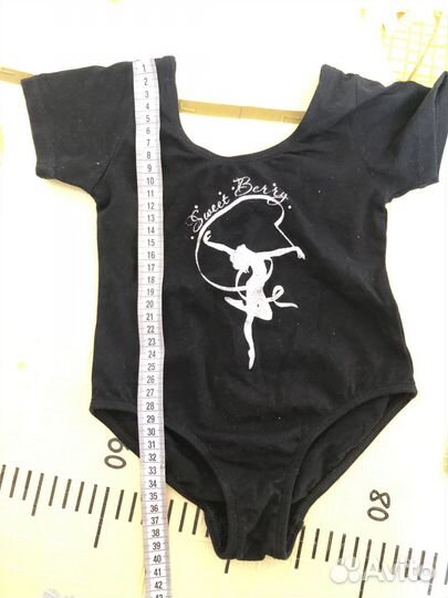 2 гимнастических купальника с юбкой