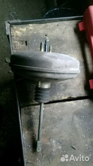 Вакуумный тормозной ваз