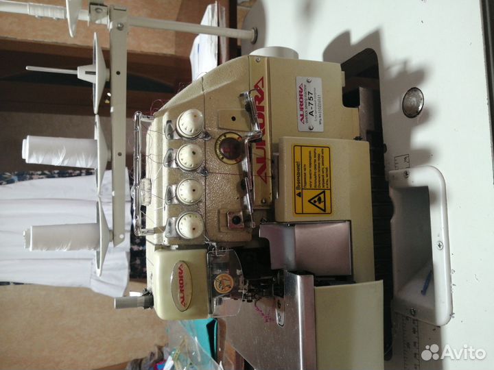 Оверлок 5 ниточный промышленный