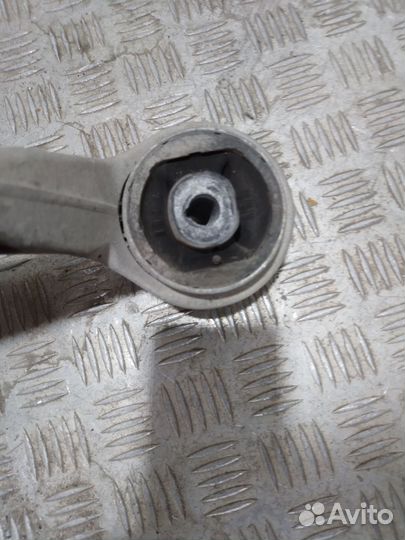 Рычаг передний левый Audi A4