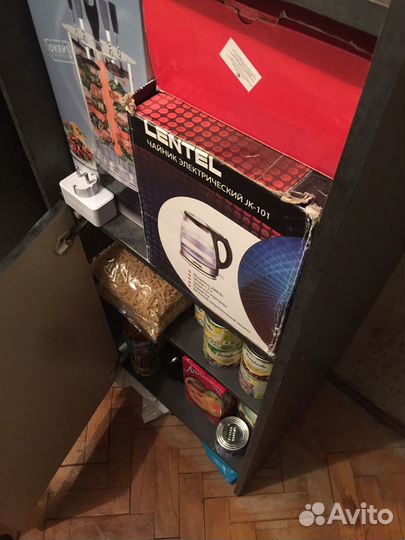 Мебельная стенка: Плательный шкаф бело-черный