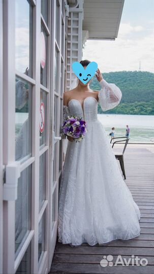 Свадебное платье