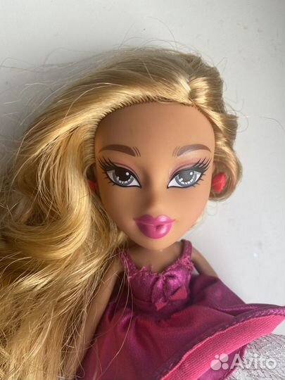 Кукла Bratz