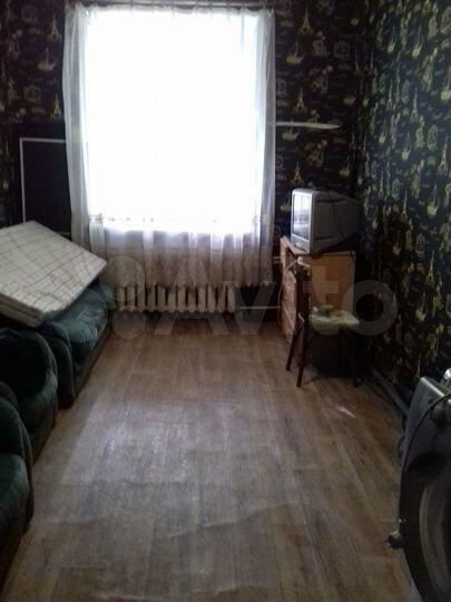 Комната 16,8 м² в > 9-к., 1/4 эт.
