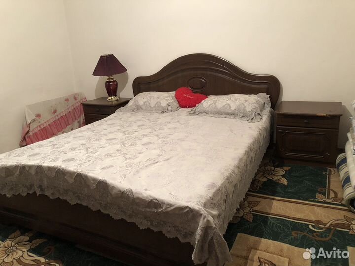 Спальный гарнитур бу