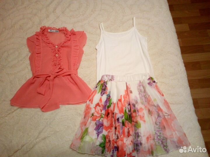 Костюм с юбкой