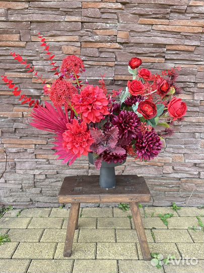 Композиция из искусственных цветов -real touch