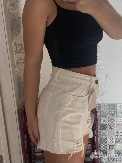 Шорты новые