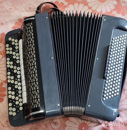 Баян Россия 4х голосный готово-выборный