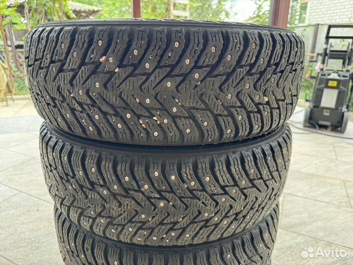 Nokian Tyres Hakkapeliitta 8 185/65 R15 92T