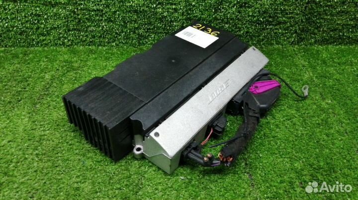 Усилитель звука Audi A8