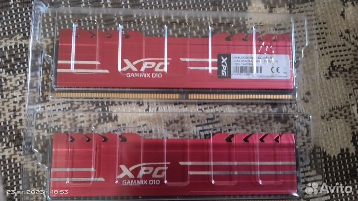 Оперативная XPG Gammix D10