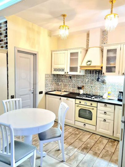 1-к. квартира, 60 м², 4/6 эт.