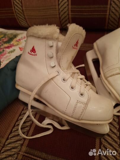 Коньки хоккейные 33 р