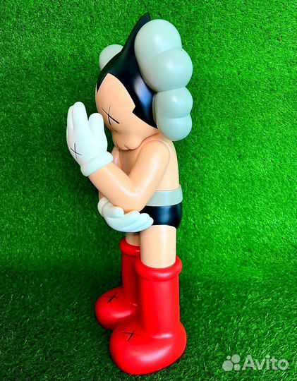 Kaws 70 см рукалицо