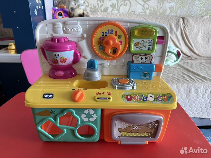 Музыкальные Кухня и набор Мастера Chicco