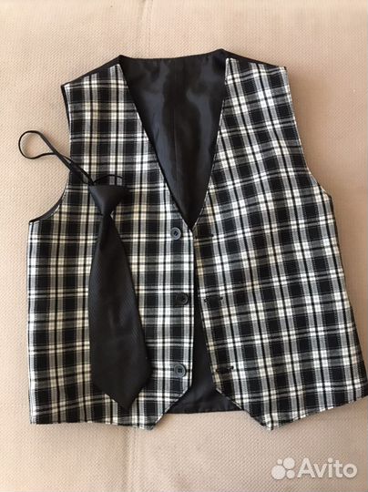 Жилетка для мальчика школьная 128