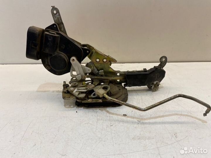 Замок боковой двери передний левый Byd F3 седан