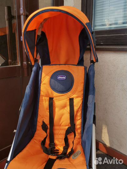 Прогулочная коляска-трость Chicco