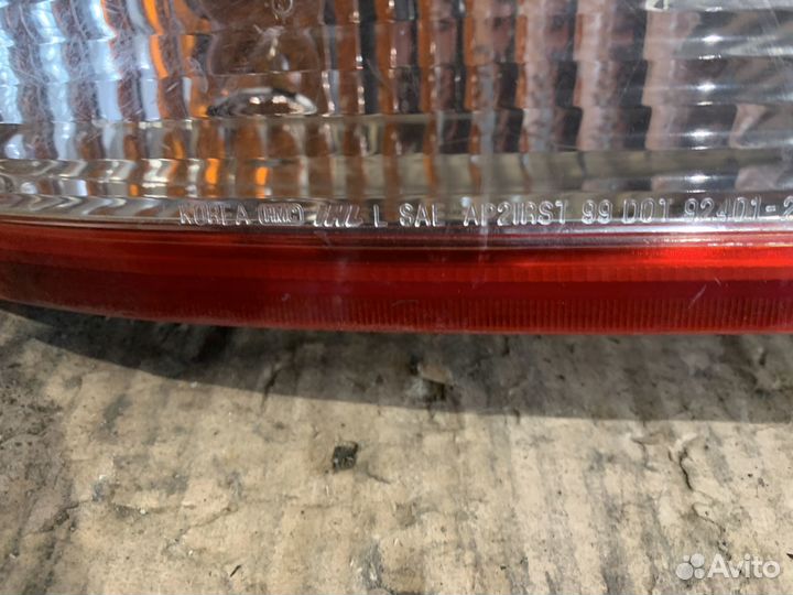 Фонарь задний левый Hyundai Elantra XD